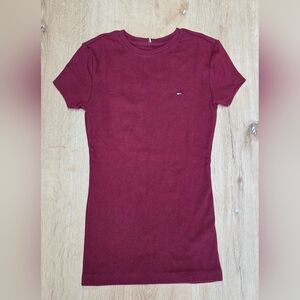 Tommy Hilfiger Burgundy Short Sleeve Tee, Size: XS